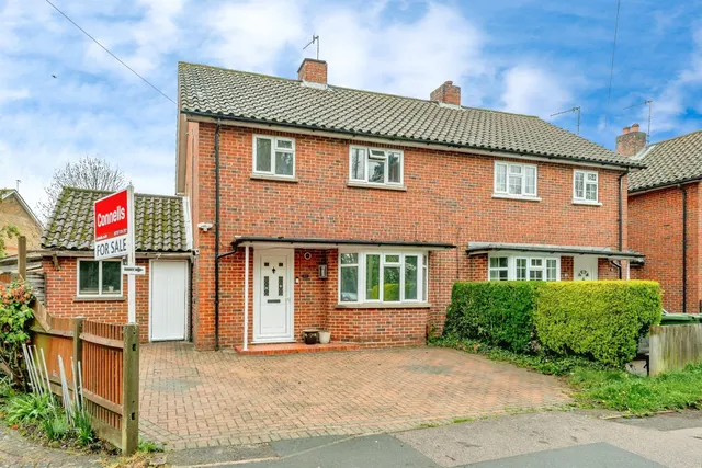 Frenches Road, Redhill, photo 1