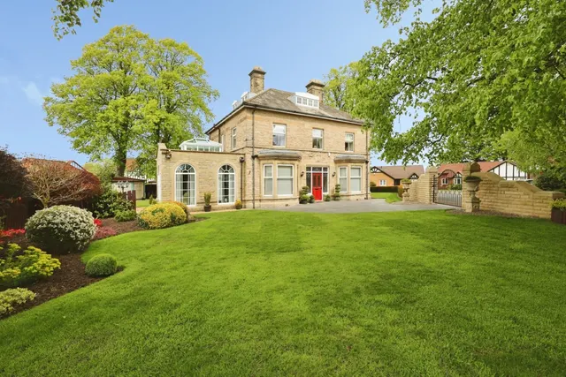 Dene Hall Drive, Bishop Auckland, DL14, photo 1