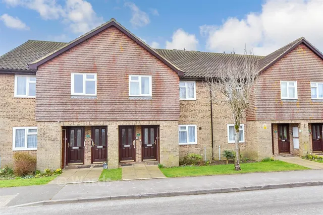 Station Road, Lyminge, CT18, photo 1