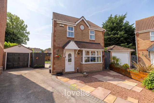 Holme Farm Close, Great Coates, DN37, photo 1