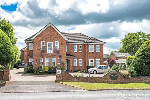 Worcester Road, Stoke Heath, Bromsgrove, Worcestershire, B61 7JA, photo 1