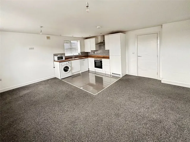 Photo 2 — Sloane Close, Enderby, Leicestershire, LE19