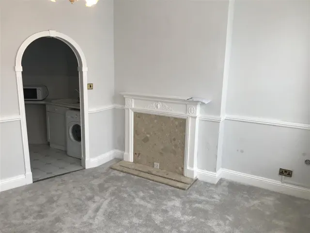 Campbell Road, Bournemouth, BH1, photo 2