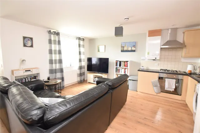 York Road, Leeds, LS14, photo 2
