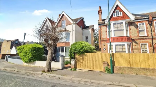 Nyewood Lane, Bognor Regis, PO21, photo 1