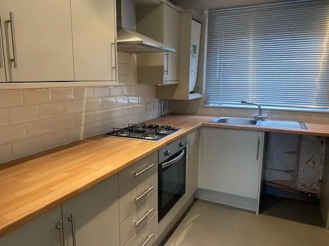 Sands Close, Sheffield, S14, photo 2