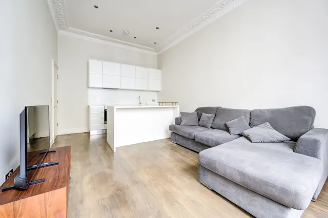 Flat 5, 63-65 Harcourt Terrace, London, photo 1
