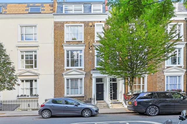 Kempsford Gardens, London, photo 1