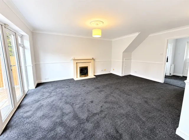Holmsdale Close, Westcliff-on-Sea, SS0, photo 2
