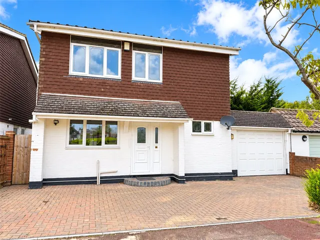 Holmsdale Close, Westcliff-on-Sea, SS0, photo 1