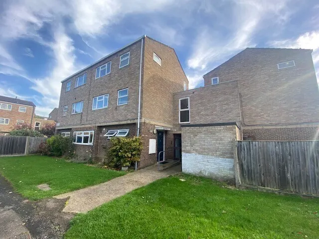 York Place, Aylesbury, HP21, photo 1
