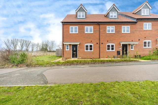Mallard Chase, Biddenham, MK40, photo 1