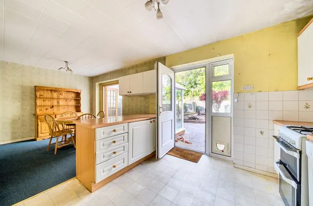 Photo 2 — Thornfield Road, Banstead SM7 2HX