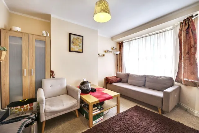 Photo 2 — Kirkdale Avenue, Coventry, CV6