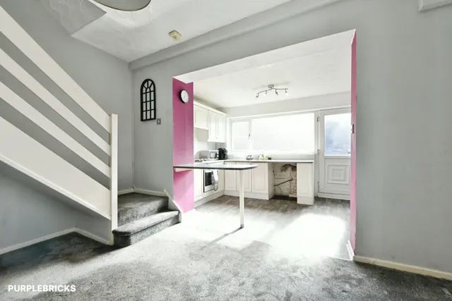 Clelland Street, Bolton, BL4, photo 2