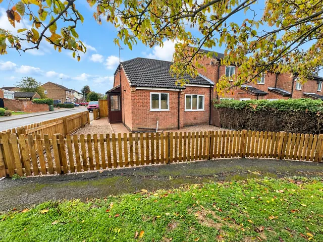 Foston Gate, Wigston, LE18, photo 1