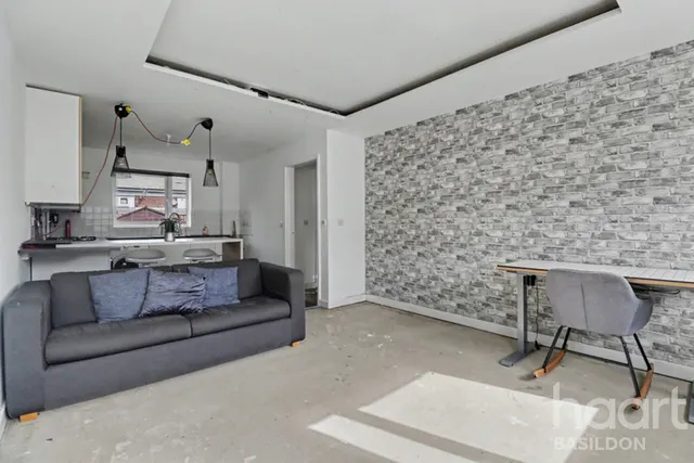 Redgrave Road, Basildon, SS16, photo 3