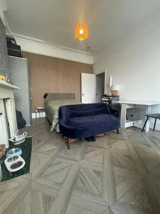 Barons Court Road, London, photo 1