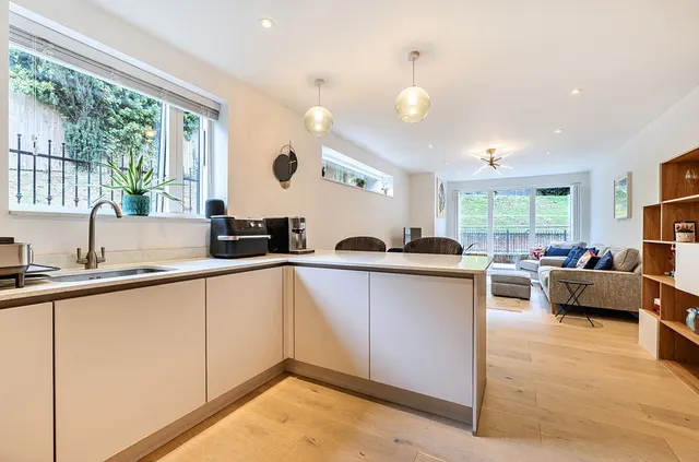 Woodcrest Road, Purley, CR8, photo 2