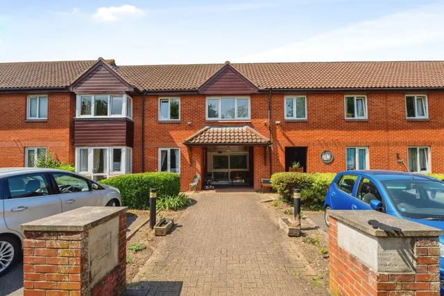 Violet Hill Road, Stowmarket, IP14, photo 1