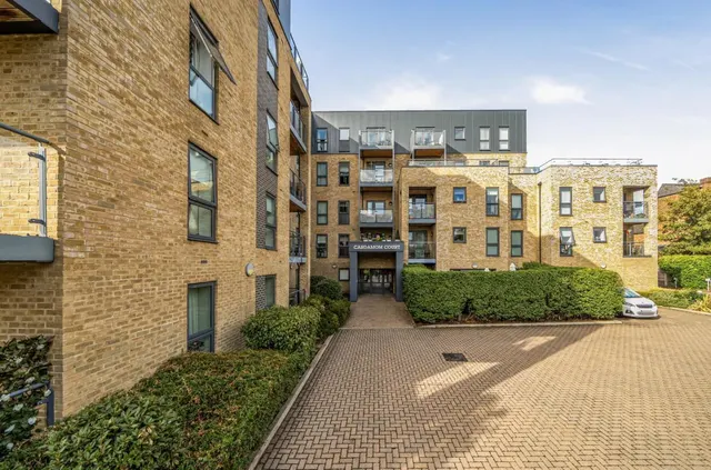 Albion Road, DA6, photo 1