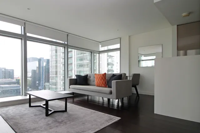 Pan Peninsula Square, Canary Wharf, E14, photo 1