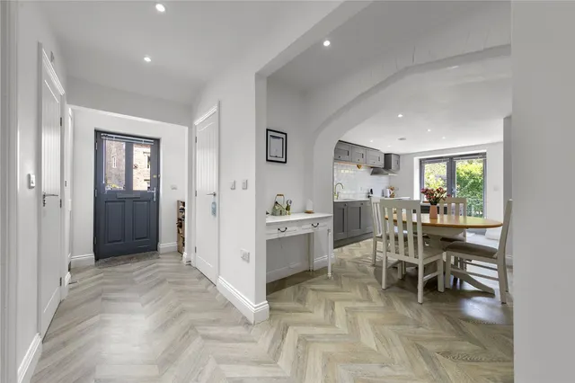 Wheatsheaf Mews, Upper Benefield, PE8, photo 2