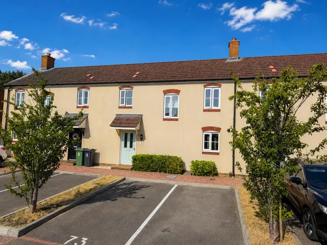 Bridgefield, Ashford, TN25, photo 1