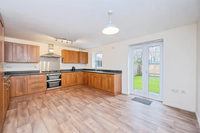 The Laurels, Fazeley, B78, photo 1