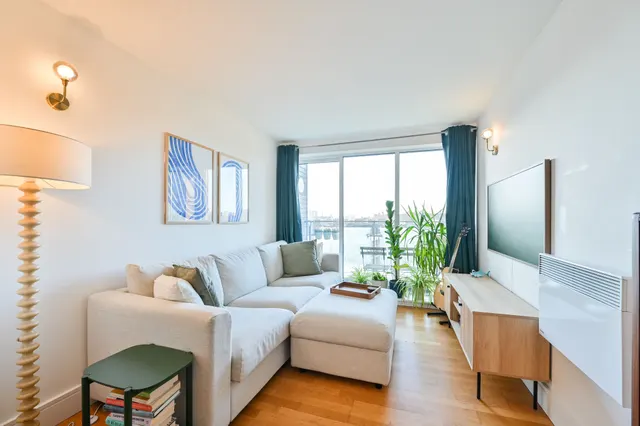 Flat 11, 195 Long Lane, London, photo 1
