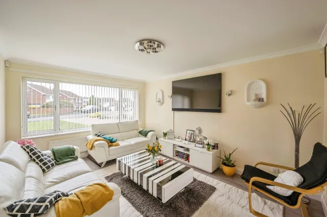 Firbeck Way, Rossington, DN11, photo 3