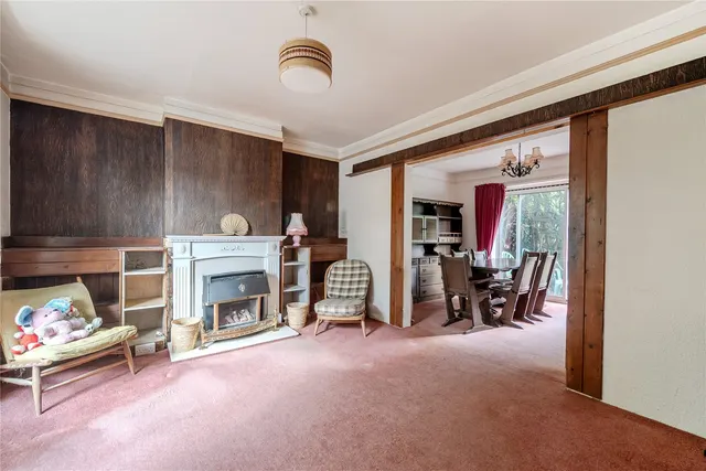 Photo 2 — Ravensbury Road, Orpington, BR5