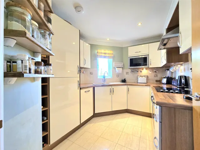 Molesworth Way, Holsworthy, EX22, photo 3