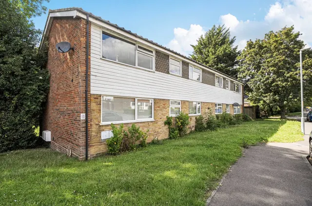 Paddock Close, South Darenth, DA4, photo 1