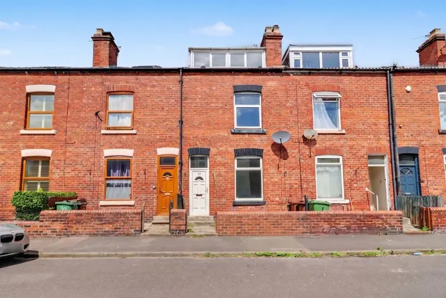 Ashdown Road, Wakefield, WF1, photo 1