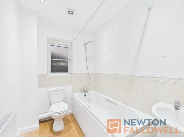 Victoria Street, Willenhall, WV13, photo 3