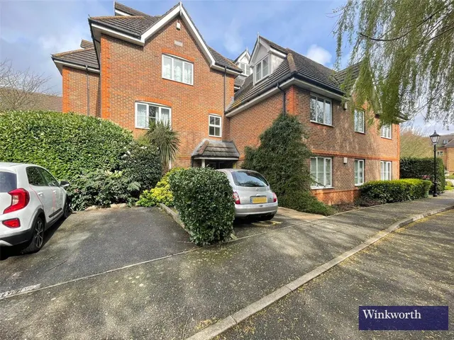 Catherine Place, Harrow, HA1, photo 1