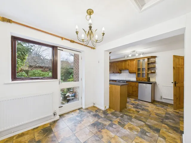 Cutbush Lane, Lower Earley, RG6, photo 3