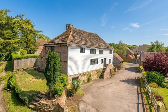 Easteds Lane, Southwater, RH13, photo 1