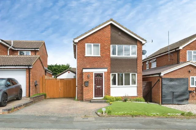 Weston Road, Great Horwood, Milton Keynes, photo 1