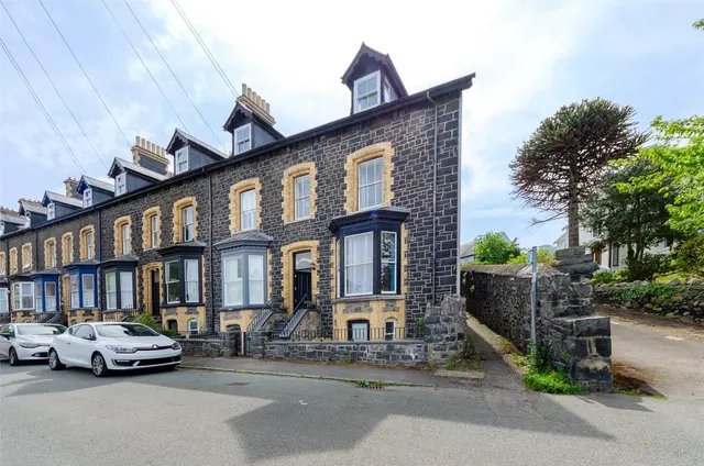 Brynmor Terrace, Penmaenmawr, photo 1