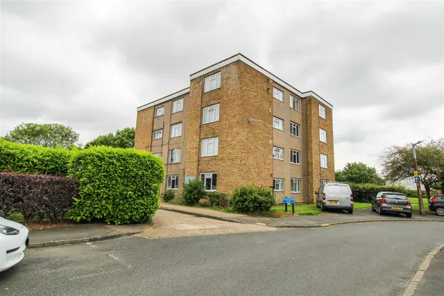 Primrose Field, Harlow, CM18, photo 1