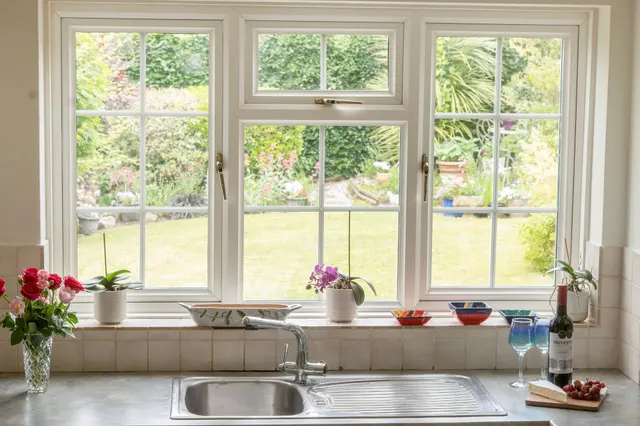 Poplar Way, Midhurst, GU29, photo 2