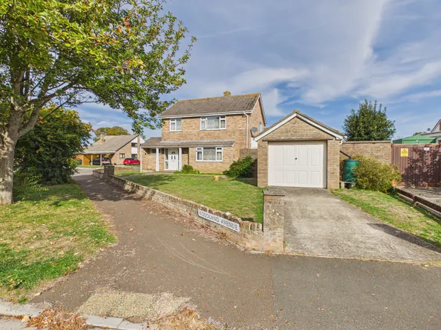 Oakley Close, Westonzoyland, photo 1