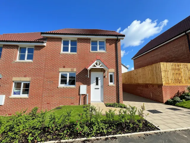 Tithecott Way, Northam, Bideford, photo 1