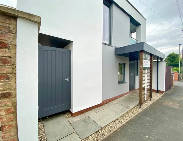 Pittville Mews, Cheltenham, GL52, photo 2
