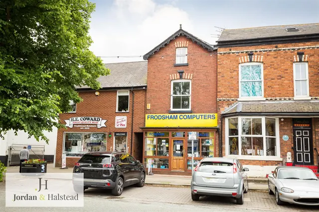 Main Street, Frodsham, Cheshire, WA6 7AU, photo 1