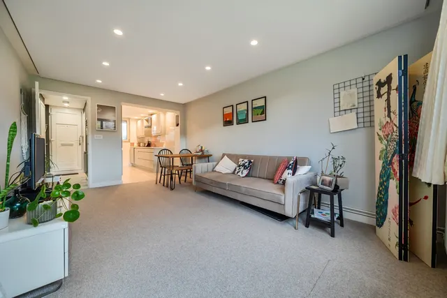 Photo 2 — Woodland Grove, SE10