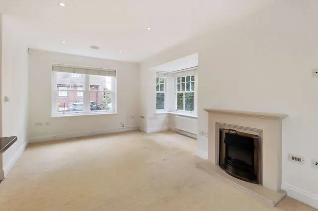 Oak Tree Close, Sevenoaks, TN13, photo 2