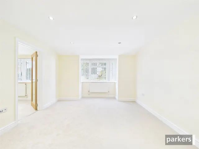 Hurst Park Road, Twyford, RG10, photo 3
